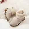 Botines cortos transfronterizos para mujer con letras bordadas, tacones gruesos, suelas gruesas y forro de felpa para abrigar, botas de otoño e invierno al por mayor