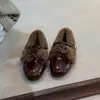 Estilo 2026 Retro de Moda Punta Redonda Suela Gruesa Sin Cordones Tacón Grueso Mocasines Estilo Británico Zapatos Pequeños de Cuero Aumentadores de Altura para Mujer Con Terciopelo