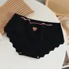 Calcinhas de seda gelada para mulheres, estilo fino de verão, fundo de algodão puro, novo design sexy sem costura, tanga respirável de cintura média com sensação de pele nude
