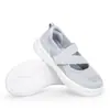 Novos Sapatos de Caminhada Vazados de Verão, Soltos e Confortáveis com Fivela, Sapatos de Mãe Respiráveis e Leves, Sapatos Femininos Transfronteiriços de Tamanho Grande
