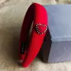 Diadema de esponja color café con leche diadema de amor con pedrería simple coreana 3 cm de ancho pinza de presión accesorios para el cabello de alta gama venta al por mayor
