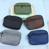 Mini Porta-Moedas de Nylon Impermeável, Porta-Identidade de Dois Compartimentos Pendurável, Porta-Moedas Portátil, Porta-Cartões de Mão