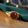 Anel de Prata Esterlina Banhado a Ouro Ágata Vermelha do Sul Anel Quadrado Vermelho do Sul para Mulheres Anel Aberto Banhado a Ouro de Ágata Natural