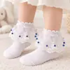 Calcetines para Niñas con Adorno de Encaje y Perlas Estilo Princesa Bebé Calcetines Blancos para Baile Calcetines Cortos Transpirables Calcetines para Niños Disponibles en Múltiples Colores