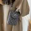 Bolso Bandolera de Diseño Único con Lazo y Lunares para Mujer Moda Otoño e Invierno 2025 Bolso de Hombro Pequeño Bolso Simple para el Día a Día y Teléfono Móvil