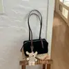 Bolso de hombro Shuai Mi Home 2026 de gran capacidad, un bolso de mano elegante y único con un diseño retro y minimalista, perfecto para llevar debajo del brazo.
