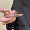 "Verão Colorido" Dopamina Cheio de Strass Flor de Diamante Azul Pequeno Anel de Corrente Prateada Anel de Dedo Ajustável Anel para Mulheres