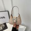 Bolso de mano con lazo rosa para niña, nuevo bolso de moda 2024, tipo mensajero con cadena y diseño de nicho para las axilas.