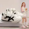 Zapatos de Argán para Niños 2026 Otoño Zapatos Deportivos Transpirables para Niños Zapatos Casuales de Tabla para Niñas Velcro Antideslizantes Zapatos para Bebés