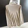 Nuevo estilo 2026 suéter de punto ajustado de cuello alto, camiseta interior de manga larga en capas para un look sofisticado, venta al por mayor H08FS5238