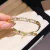 Pulsera de circón esmeralda cuadrada con estilo minimalista, diseño único y moderno, joyería exquisita de lujo ligero y de alta gama
