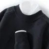 Suéter de malha de cashmere Bai Cai Rong 2026 novo para homens, gola redonda, ombros raglan, perfeito para usar em camadas no outono e inverno, estiloso e casual