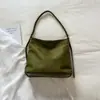 Bolsa feminina de camurça, grande capacidade, novo modelo de verão 2026, bolsa de ombro transversal vintage fosca, bolsa tote para o dia a dia