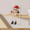 Muñeco Colgante de Pie de Panda Lindo y Creativo Adornos Pequeños de Escritorio Manualidades Decorativas de Resina para Estantería de Oficina Mueble de TV