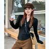 Top de manga larga ajustado con botones y cuello medio abierto estilo coreano para mujer, camiseta casual de primavera con capucha, camiseta básica 25296