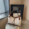 Bolso de mano de moda y con estilo para mujer, nuevo bolso de hombro o axila de color sólido de moda, bolso grande casual versátil para el día a día