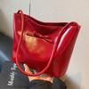Bolso rojo para mujer, tendencia de moda 2024, bolso de mano para salir, bolso de mano de un solo hombro popular entre las celebridades de Internet.
