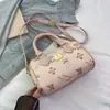 Moda de Comercio Electrónico Transfronterizo Bolso de Mano Estampado Bolsa Pequeña tipo Almohada Estilo Año Nuevo Casual Versátil de Hombro Cruzado para Mujer Bolsos de Moda