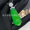 Collar de Frijol de la Fortuna de Jade Ágata Verde Jadeíta Natural Crisoprasa Alta con Incrustaciones Plateado