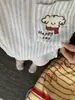 Pijama Listrado Azul para Mulheres, Estilo Novo de Celebridade da Internet, Conjunto de Duas Peças com Gola Redonda e Mangas Curtas, Roupa Casual para Casa Feminina