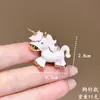 Broche de Unicornio para Mujer, Lindo Corsage de Pegaso Pequeño de Dibujos Animados, Accesorio de Moda y Versátil, Pin Exquisito