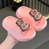 Chinelo EVA infantil de verão para meninas antiderrapante Capivara para casa passeio desenho animado interior sola macia bebê menino