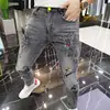 Jeans Europeos para Hombre de Primavera y Otoño Marca de Moda Cabeza de Tigre Pedrería Personalizados Corte Delgado Moda Retro Elásticos