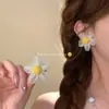 Pendientes de flor amarillo dopamina súper lindos para mujer, estilo vacacional en la playa, pendientes de botón dulces, nuevos pendientes versátiles 2026