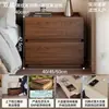 Mesita de noche moderna minimalista estilo italiano, modelo nuevo 2026 para dormitorio del hogar, madera maciza, lujo ligero con un toque de alta gama
