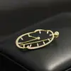 Broche de Relógio Unisex Único e de Nicho com Incrustação Exquisita de Pedras, Alfinete com Tema de Tempo, Acessório Anti-Exposição, Acessório de Lapela