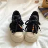 Zapatillas de plataforma retro con cuentas para mujer, nueva colección de otoño 2026, mocasines casuales versátiles, zapatos deportivos que aumentan la altura