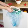 Diseño anti-caída Estante para basura de gabinete Marco para guardar bolsas de basura Estante colgante para basura JJ11076