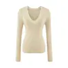Camiseta básica de punto de manga larga con cuello en V profundo para mujer, otoño 2026, ajustada, adecuada tanto para llevar sola como debajo de otra prenda, top tipo camiseta de algodón de alta elasticidad