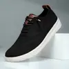 Nuevos zapatos casuales ligeros de encaje con cordones para hombre, mocasines transpirables de punto volador, mocasines para hombre de talla grande