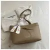 Bolso Tote de Alta Gama Estilo Europeo y Americano de Gran Capacidad para Mujer Modelo Nuevo 2026 Bolso Cesta Bolso de Hombro Bolso Cubo para Viajes