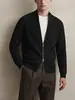 Nuevo suéter de punto para hombre con cuello alto de otoño, chaqueta cárdigan casual con cremallera, suéter acanalado de moda estilo coreano para hombre