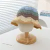 Chapéu de Palha Novo Transfronteiriço para Crianças 2025 Novo Chapéu de Pescador Colorido Arco-Íris Japonês e Coreano Chapéu de Sol Oco para Viagem ao Ar Livre Verão