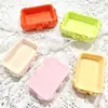 Cesta de Pan de Fresa con Relieve 3D Simulado Accesorios de Resina Pegamento de Crema DIY Adornos de Decoración de Escritorio y Coche