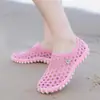 Zapatos Cruzados de Cocodrilo para Hombre Verano Nuevo Estilo Zapatos de Playa para Exteriores para Hombre Sandalias de Punta Cerrada Suave de Moda Tendencia para Hombre