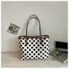 Bolso grande de moda de lunares transfronterizo para mujer, nuevo bolso tote casual de gran capacidad, versátil para ir al trabajo, moderno bolso de hombro y para el antebrazo