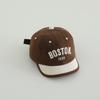 Gorra de Béisbol con Visera Bordada de Letra y Bloques de Color para Niños de Principios de Otoño, Gorra de Béisbol con Visera Corta de Moda para Viajes, Niños y Niñas