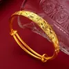 Tienda de Oro Mismo Estilo Arena Dorada Nuevo Estilo Chino Pulsera para Mujer, Nicho Lujo Ligero Imitación Oro Pulsera Ajustable, Joyería de Tres Oros para Boda