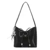 Bolso de Mano de Moda de Alta Gama para Mujer 2025 Nuevo Bolso de Hombro de Verano de Moda Casual Versátil Estilo Occidental Bolso Balde