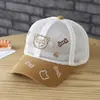 Gorra de béisbol de malla de verano para niños y niñas, sombrero ultra delgado transpirable para protección solar con diseño de cabeza de oso
