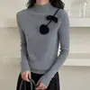Camiseta de Punto Base con Cuello Medio Alto Floral Tridimensional Estilo Francés para Mujer, Atuendo de Principios de Otoño, Top de Manga Larga de Terciopelo Andy con Temperamento Vintage