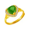 Venta Caliente Anillo de Jade Verde con Corazón Hueco Abierto Anillo Chapado en Oro Jaspe de Hotan con Zircón Incrustado en Forma de Corazón Regalo