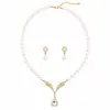 Conjunto de collar y aretes de perlas personalizado estilo coreano, moderno y elegante, una opción popular para mujeres, chapado en aleación, perfecto como joyería nupcial