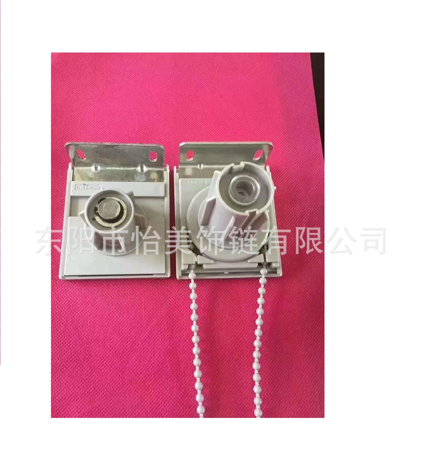 拉姆斯灰色
