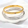 Pulsera Lele Jewelry Europea y Americana Transfronteriza Minimalista con Cierre Ovalado, Joyería de Anillo Liso de Diseño de Nicho Estilo Ins Único para Mujeres