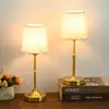 Lámpara de Mesa de Metal para Tela Francesa Transfronteriza Internacional Lámpara de Noche Creativa Vintage para Restaurante LED Recargable Venta al por Mayor Lámpara LED